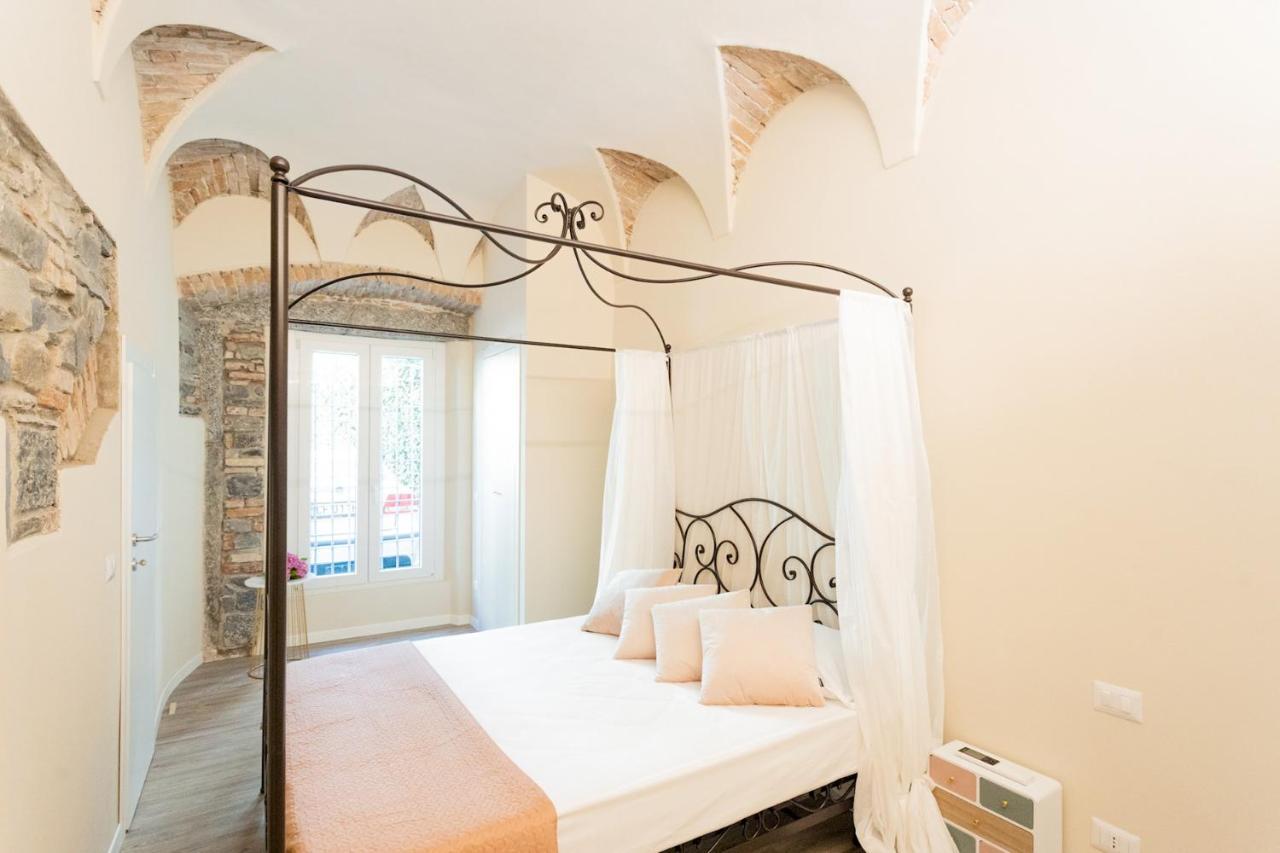 Romantic Escape City Centre With Jacuzzi & Parking By Rent All Como Bagian luar foto