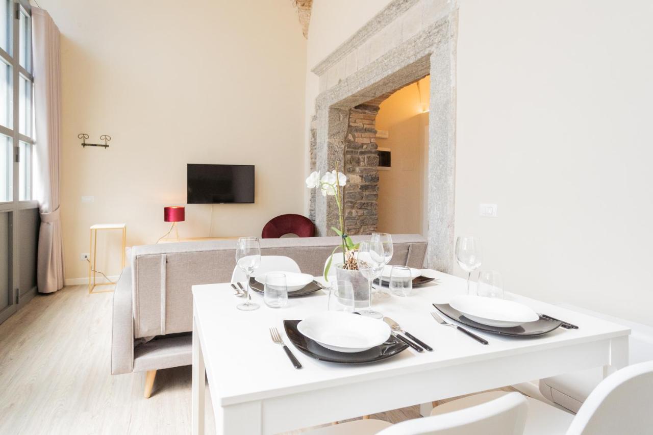 Romantic Escape City Centre With Jacuzzi & Parking By Rent All Como Bagian luar foto